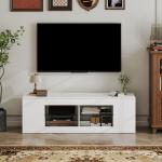 TV-Bänk 140 cm Vit Spånskiva och Glas för Vardagsrum Modern Mediamöbel med 6 Fack och Hyllor Robust och Stilren Design